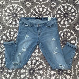 hollister low rise super skinny crop jeans